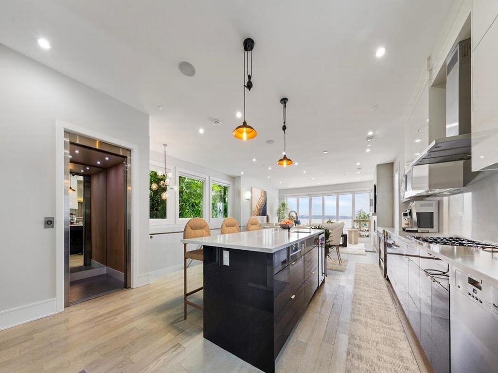 Listing Image for R3082850