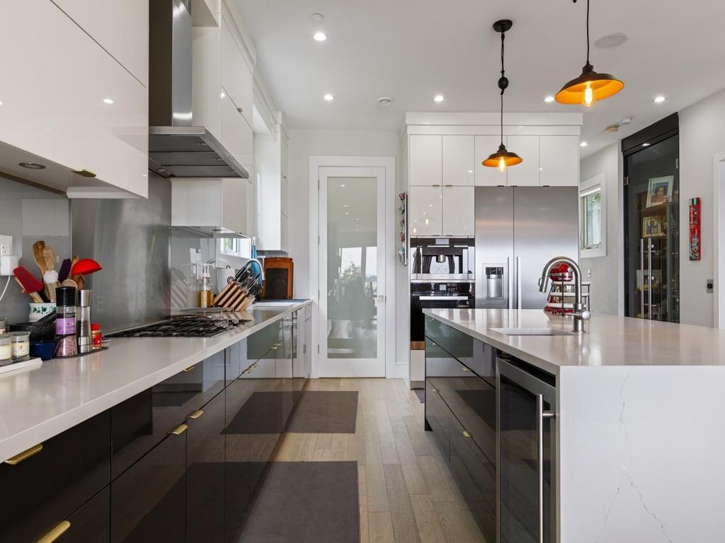 Listing Image for R3082850