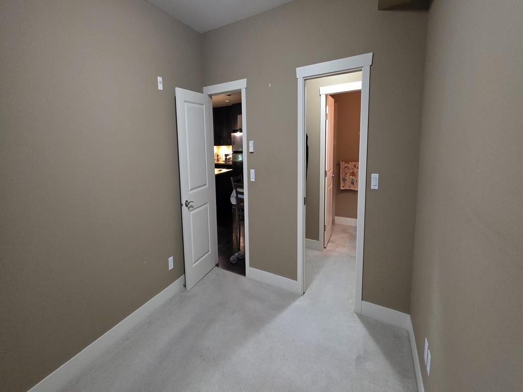 Listing Image for R3082852