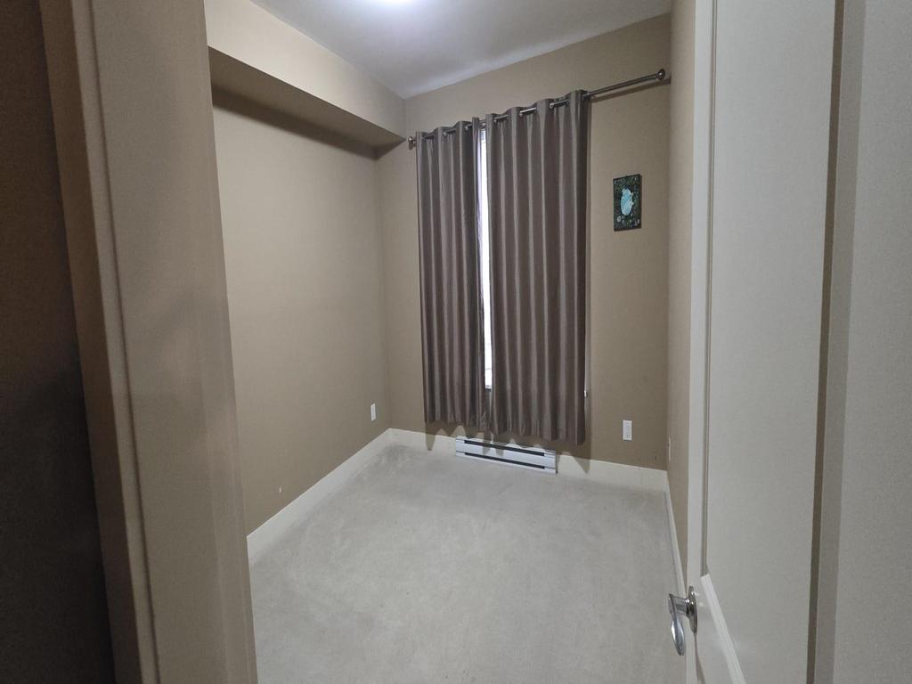 Listing Image for R3082852