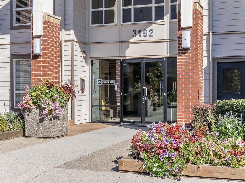 Listing Image for R3082852