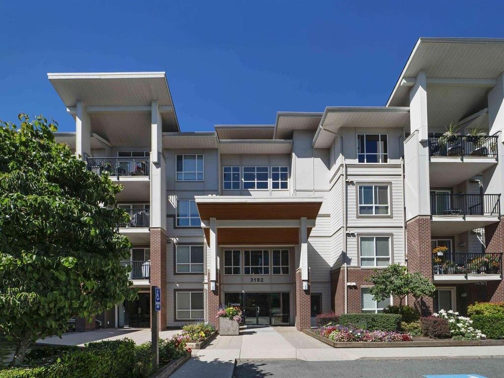 Listing Image for R3082852