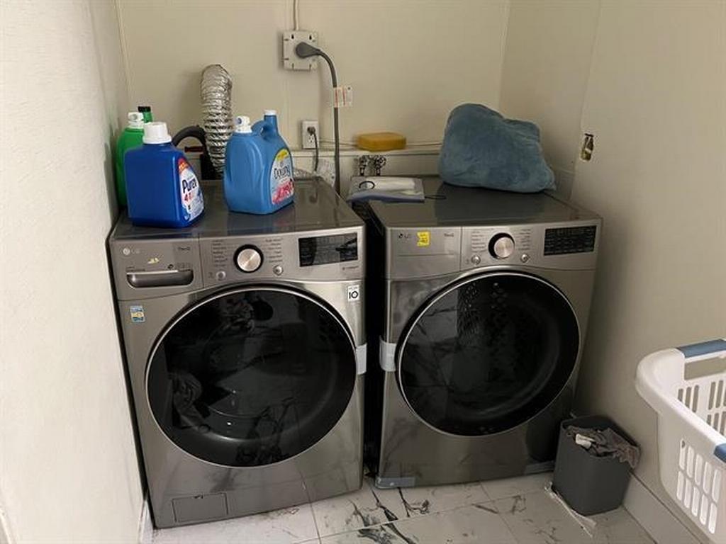 Listing Image for R3082857