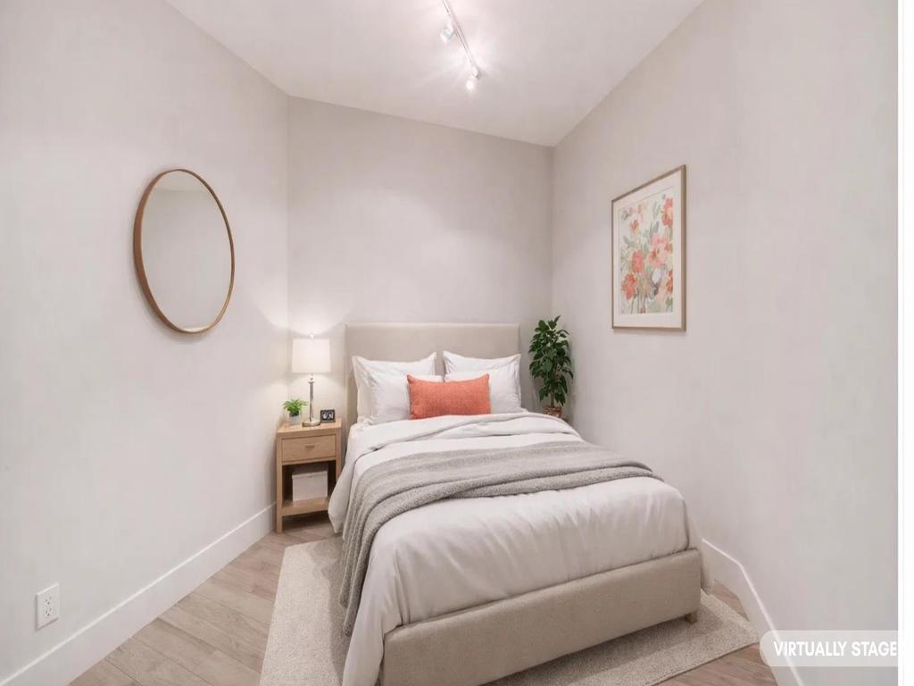 Listing Image for R3082863