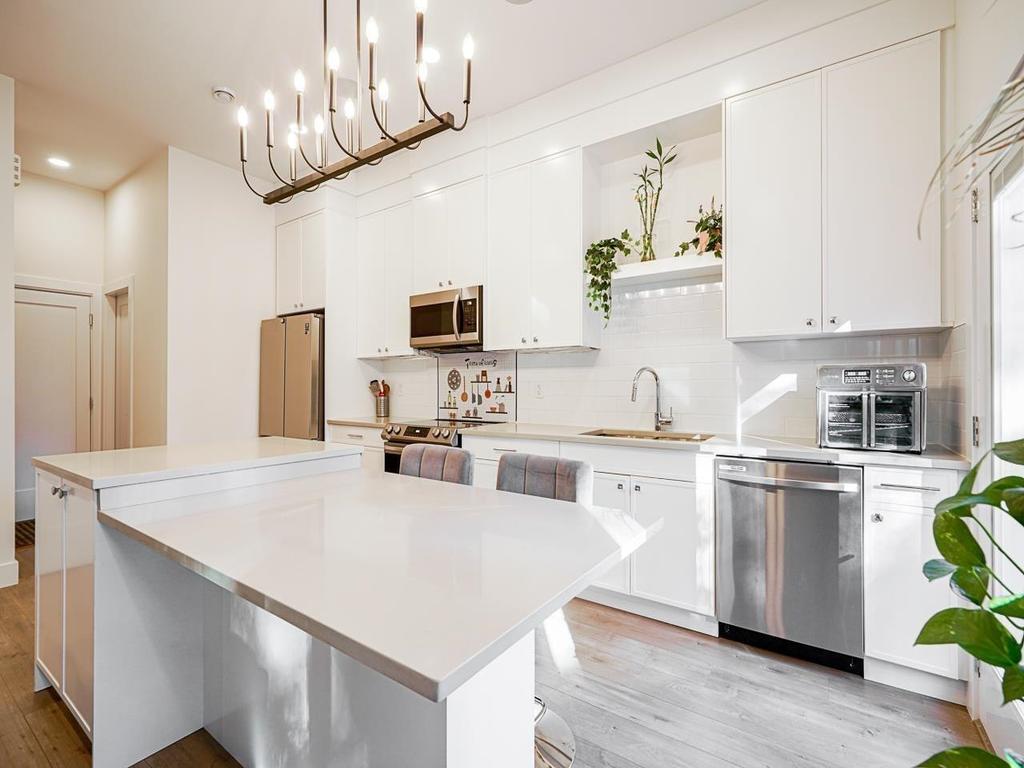 Listing Image for R3082912