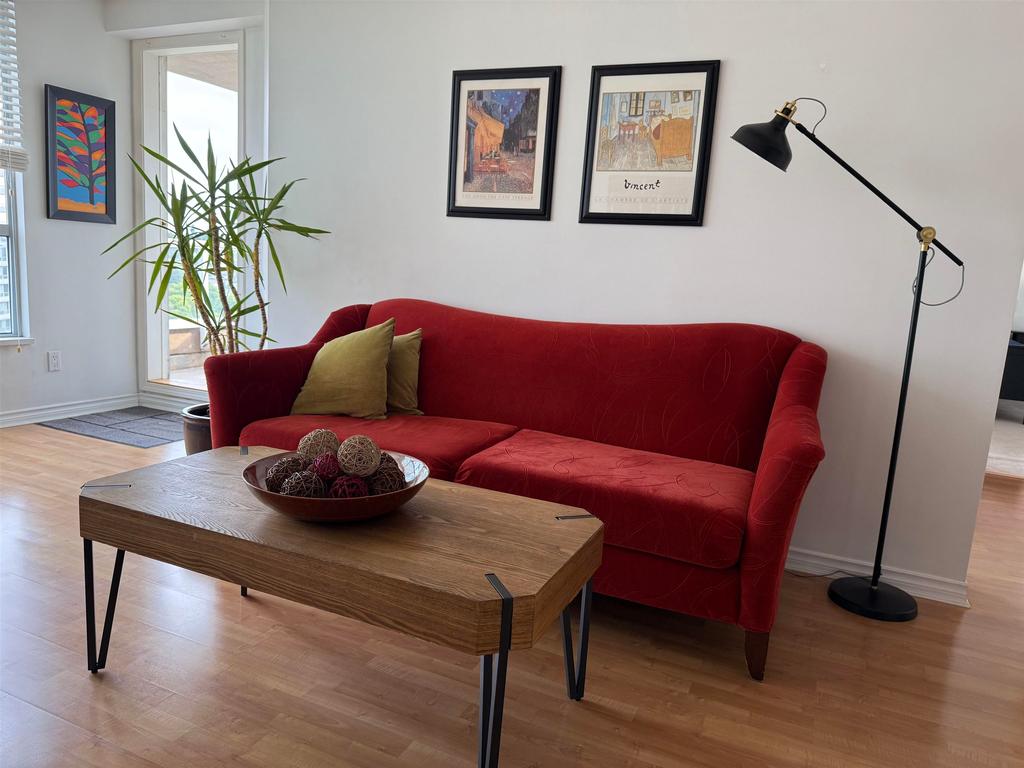 Listing Image for R3082964