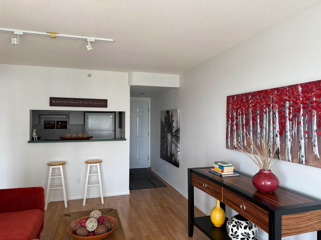 Listing Image for R3082964