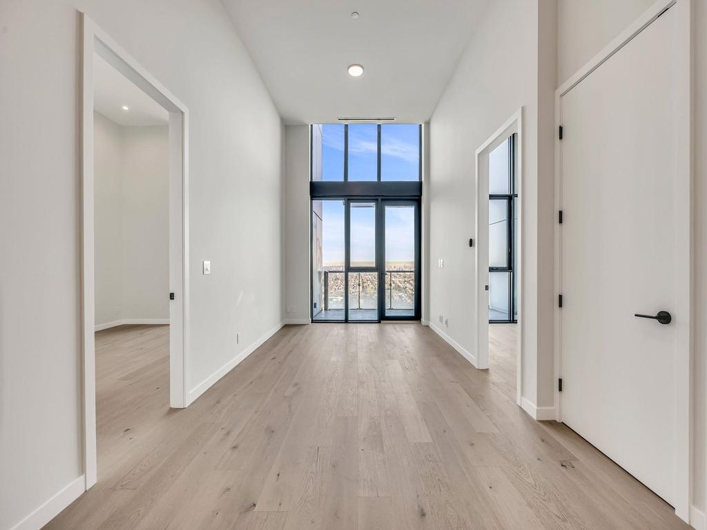 Listing Image for R3082975