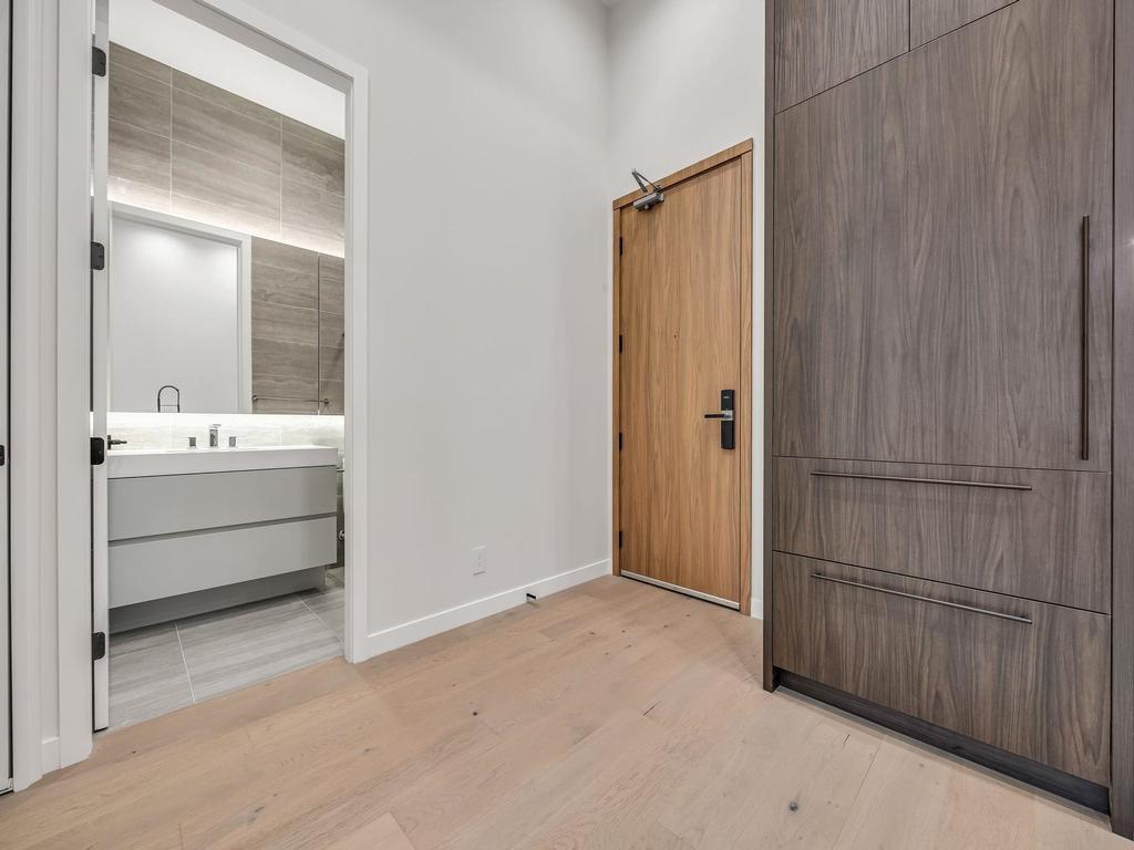 Listing Image for R3082975