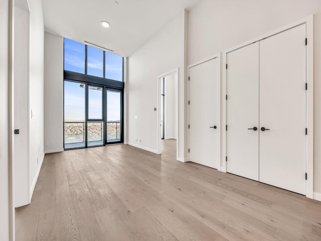 Listing Image for R3082975