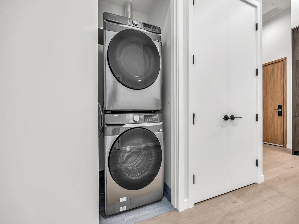 Listing Image for R3082975