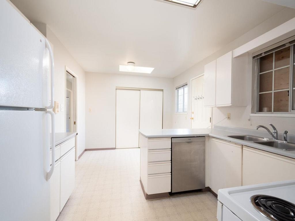 Listing Image for R3082982