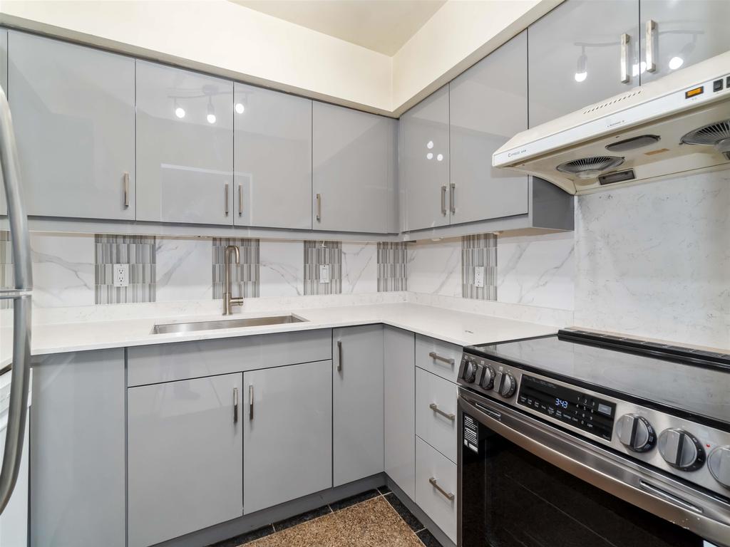 Listing Image for R3083022
