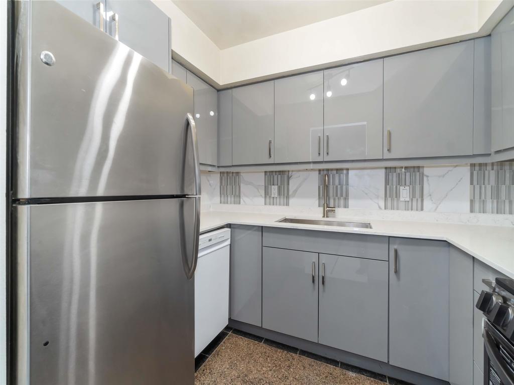 Listing Image for R3083022