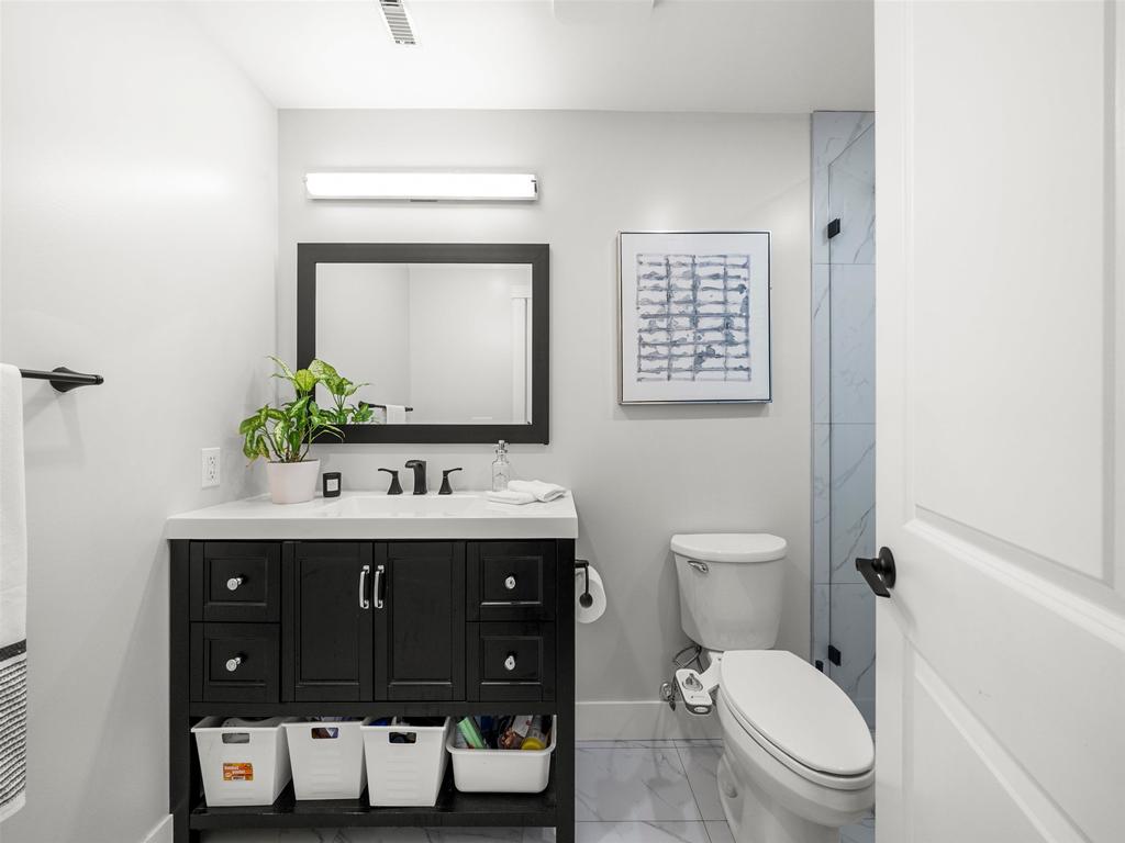 Listing Image for R3083043