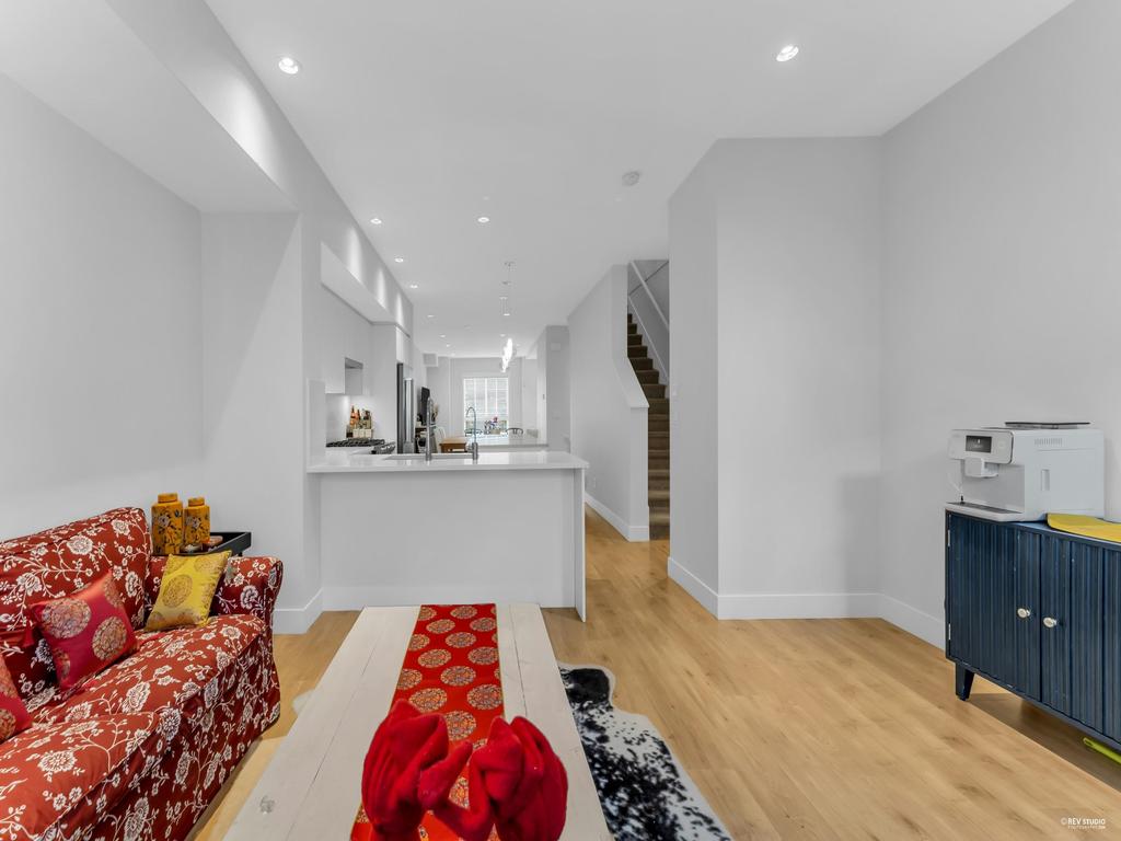 Listing Image for R3083053