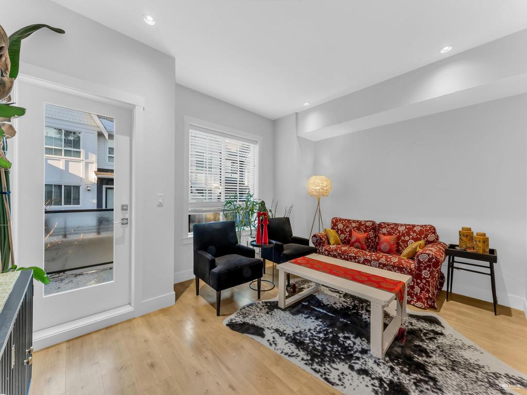 Listing Image for R3083053