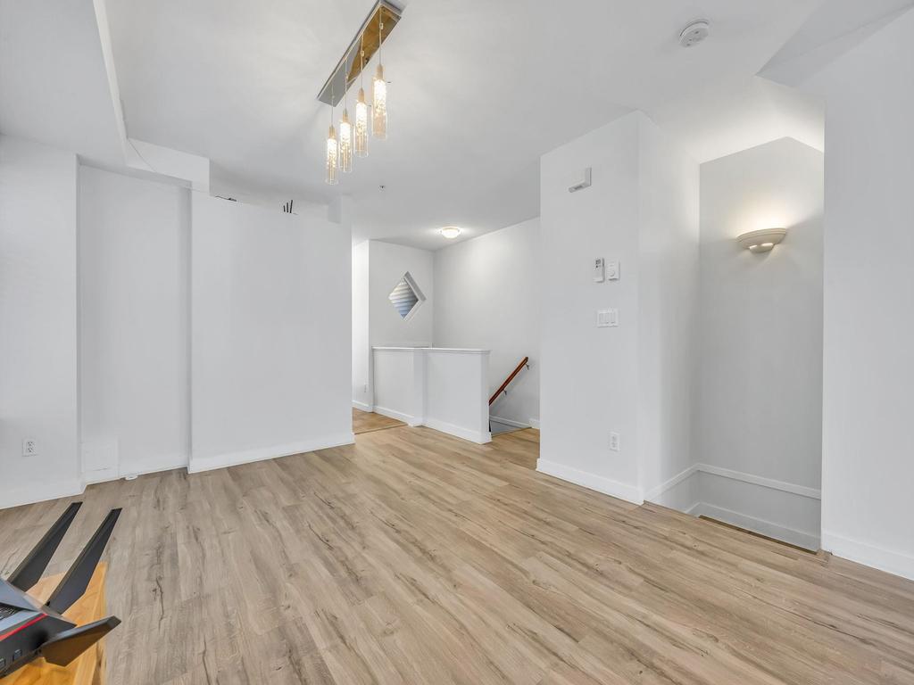 Listing Image for R3083070