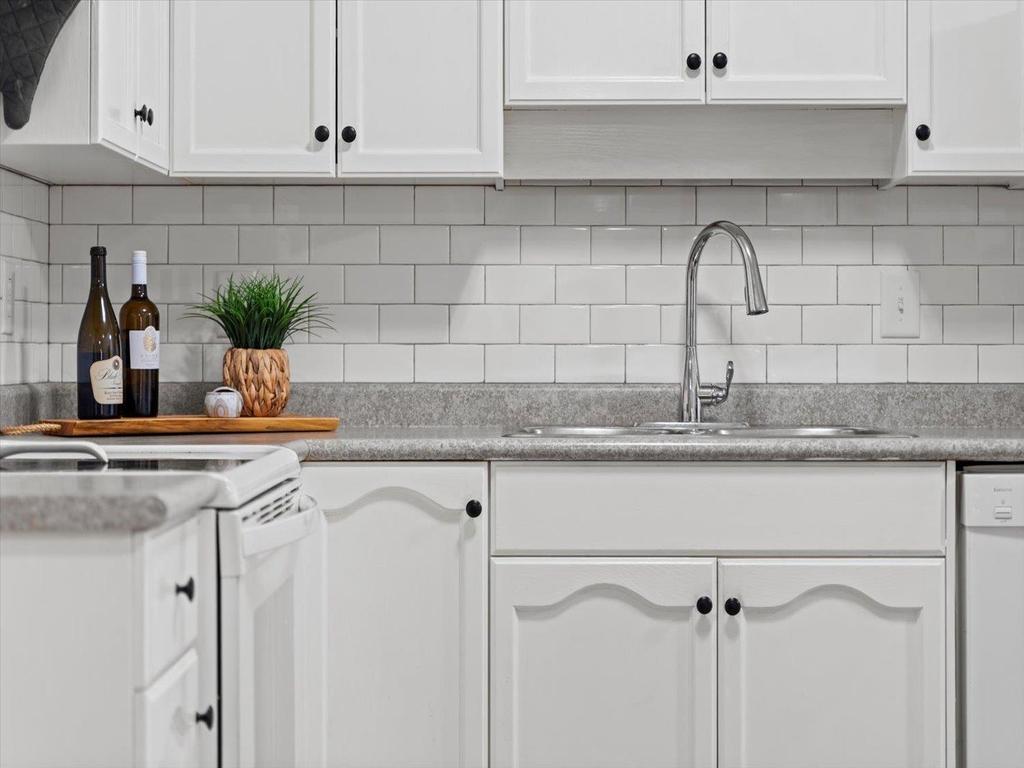 Listing Image for R3083076