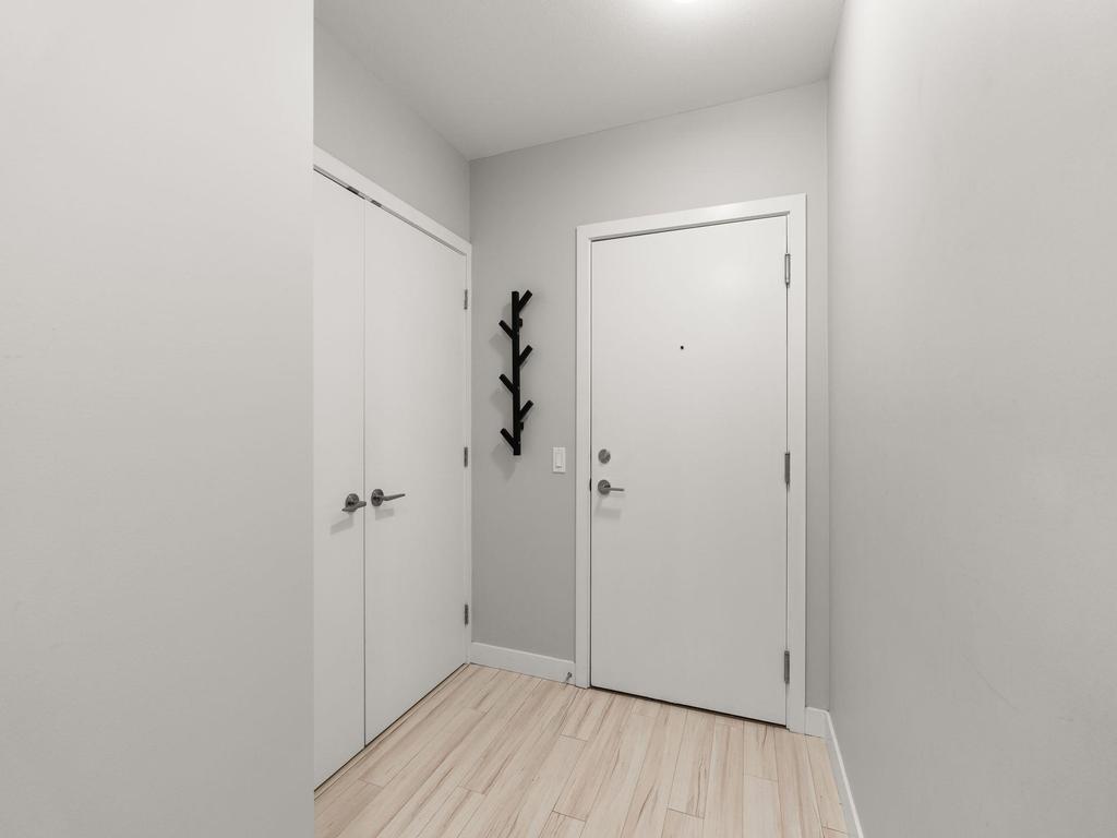 Listing Image for R3083135