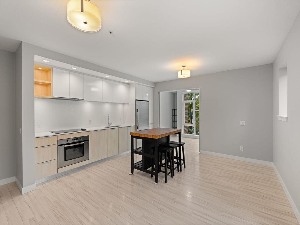 Listing Image for R3083135