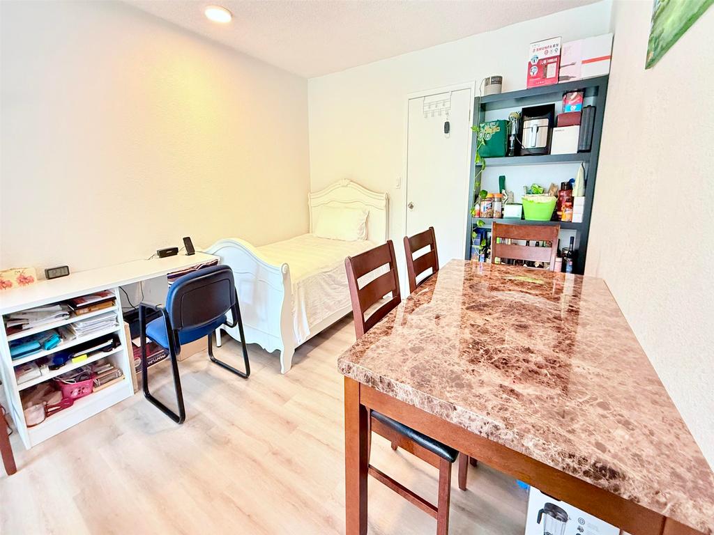 Listing Image for R3083139