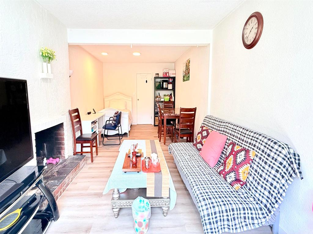 Listing Image for R3083139