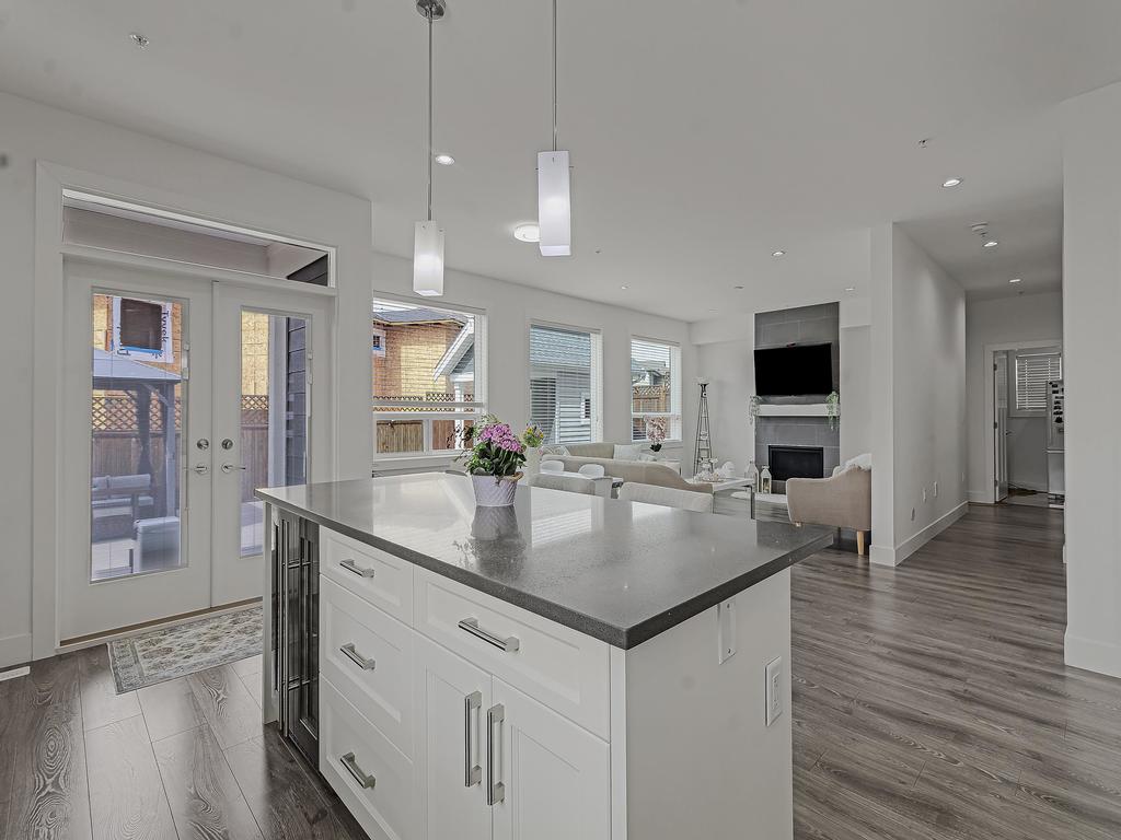 Listing Image for R3083148