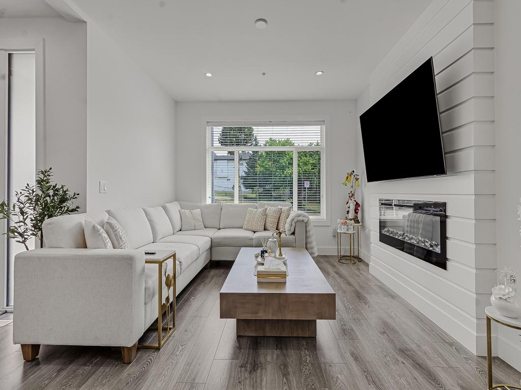 Listing Image for R3083148