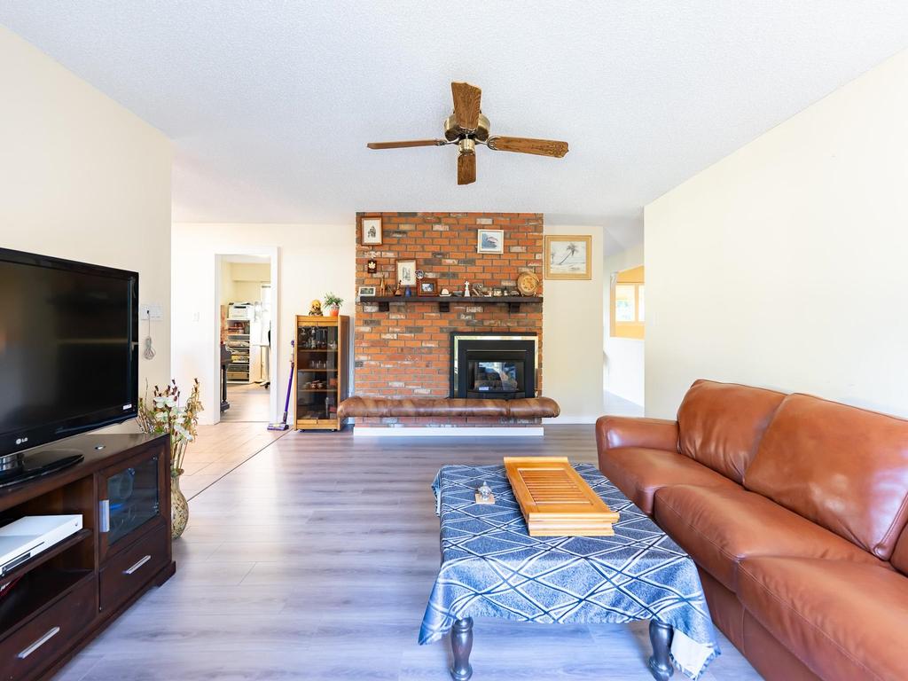 Listing Image for R3083182