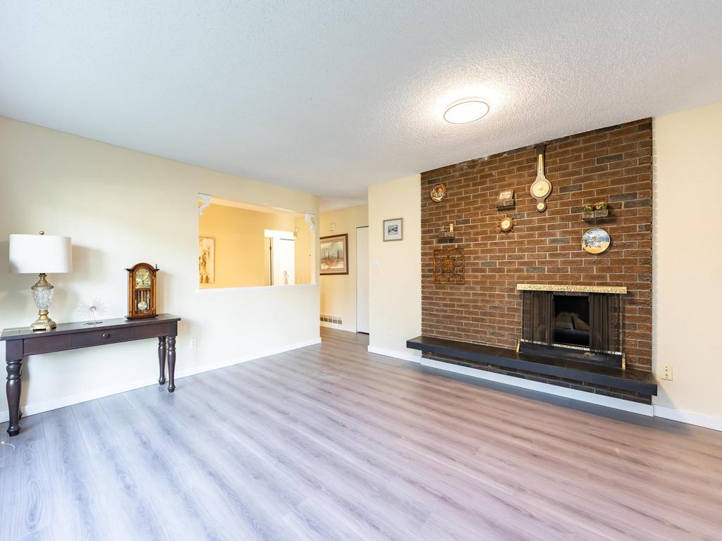 Listing Image for R3083182