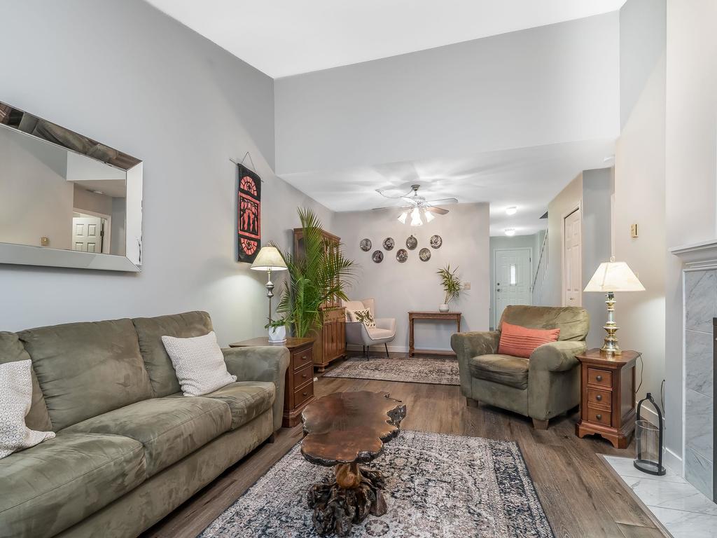 Listing Image for R3083210