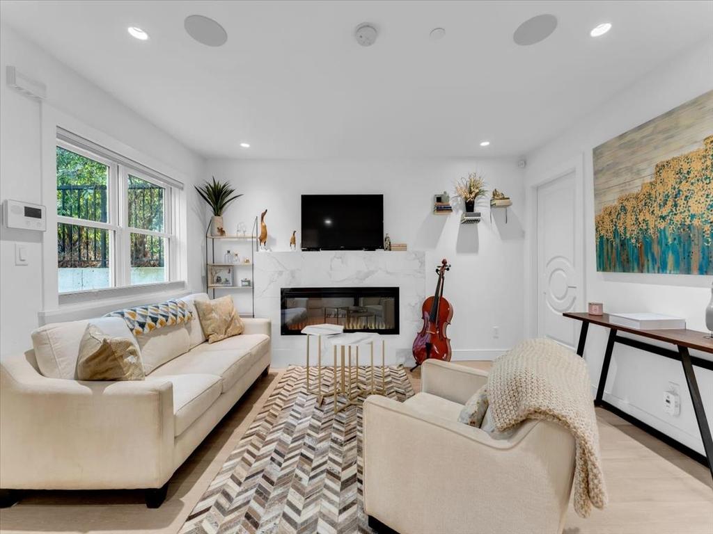 Listing Image for R3083221