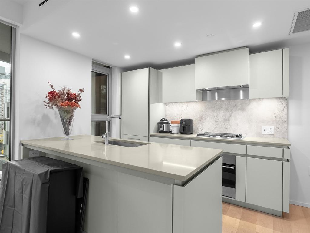 Listing Image for R3083231