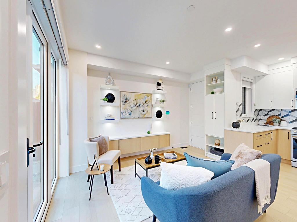 Listing Image for R3083249