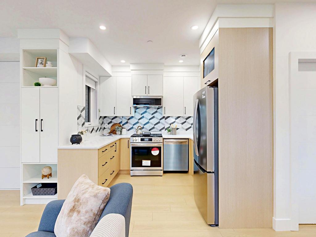 Listing Image for R3083249