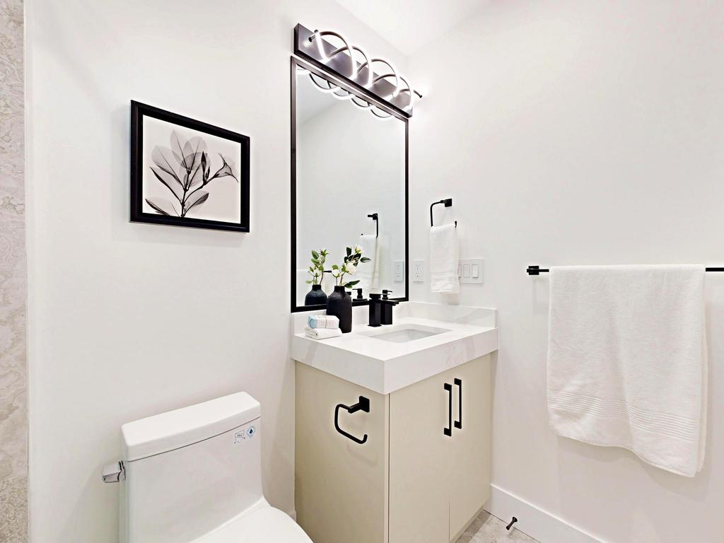 Listing Image for R3083249