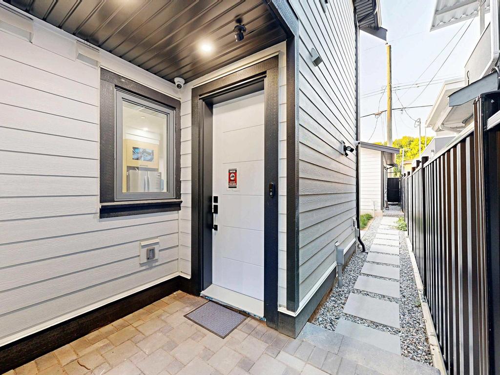 Listing Image for R3083249