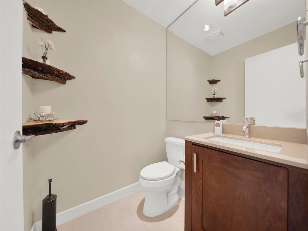 Listing Image for R3083330