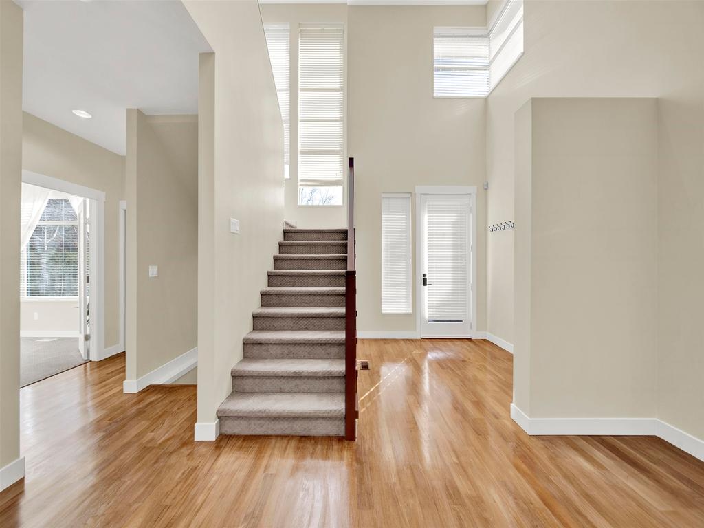 Listing Image for R3083330