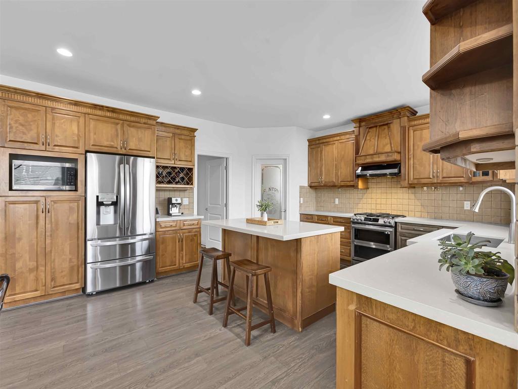 Listing Image for R3083344