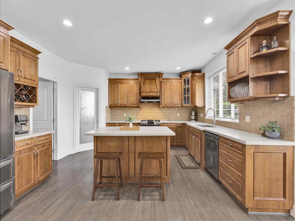 Listing Image for R3083344