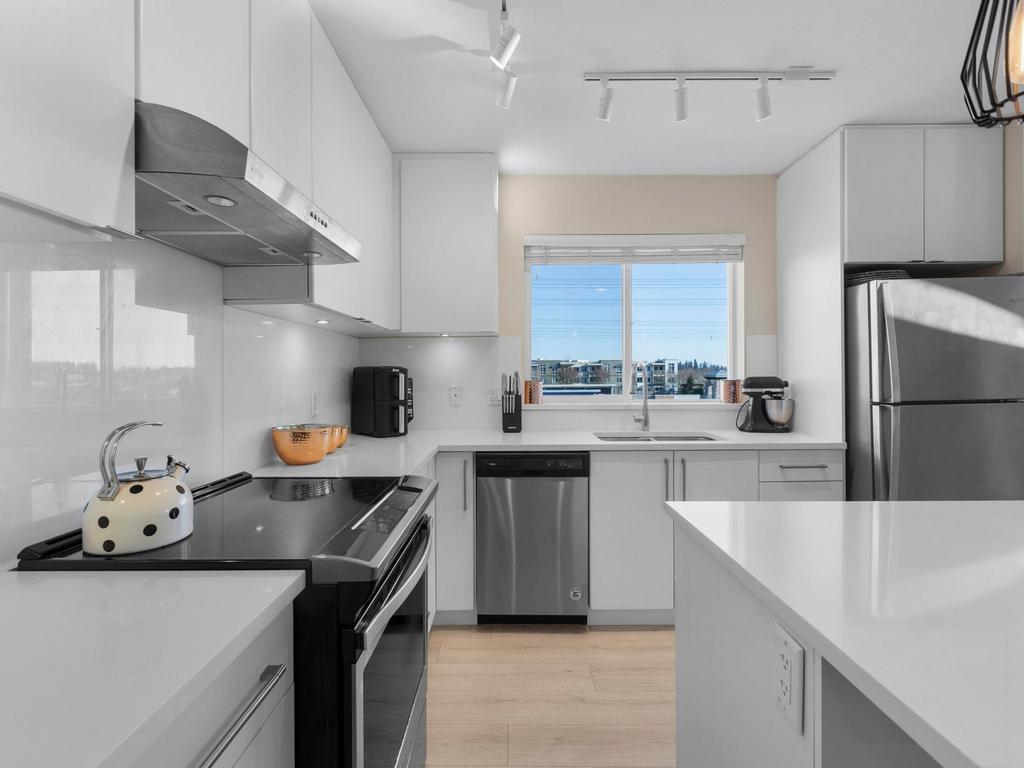 Listing Image for R3083353