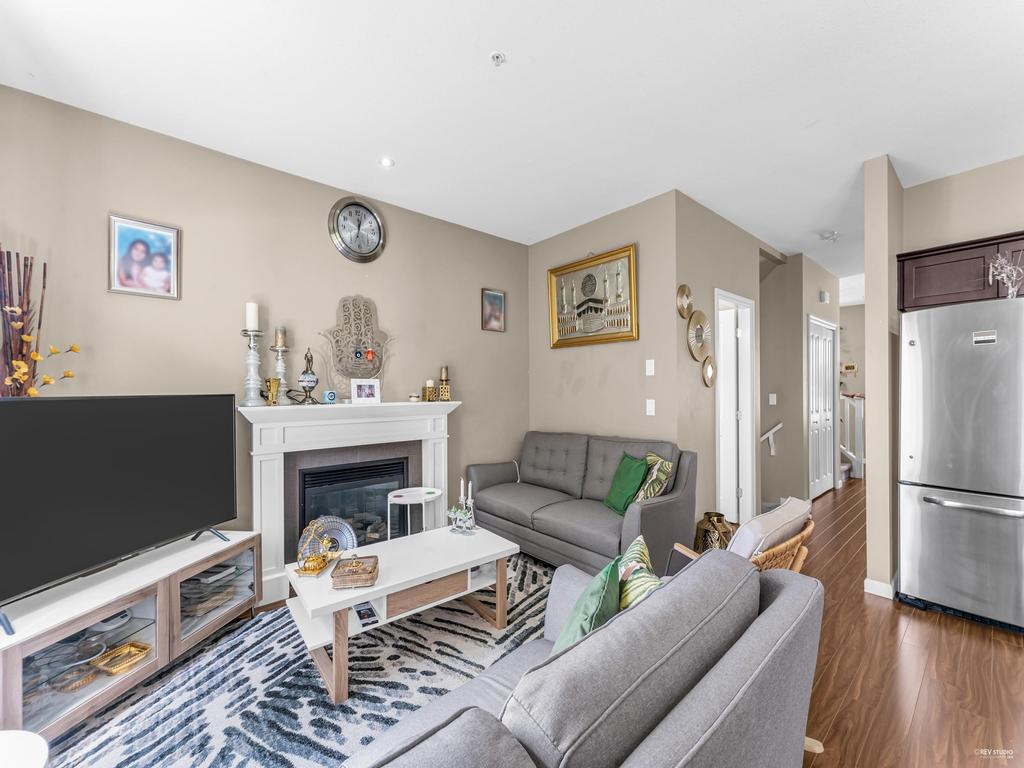 Listing Image for R3083357