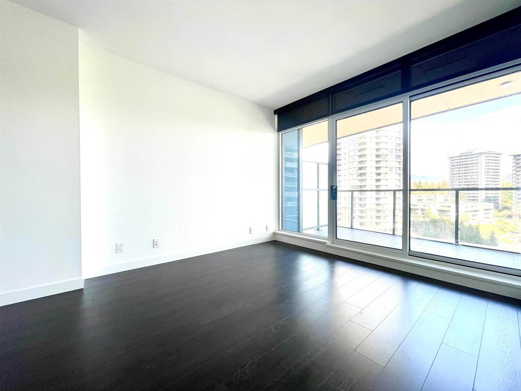 Listing Image for R3083383