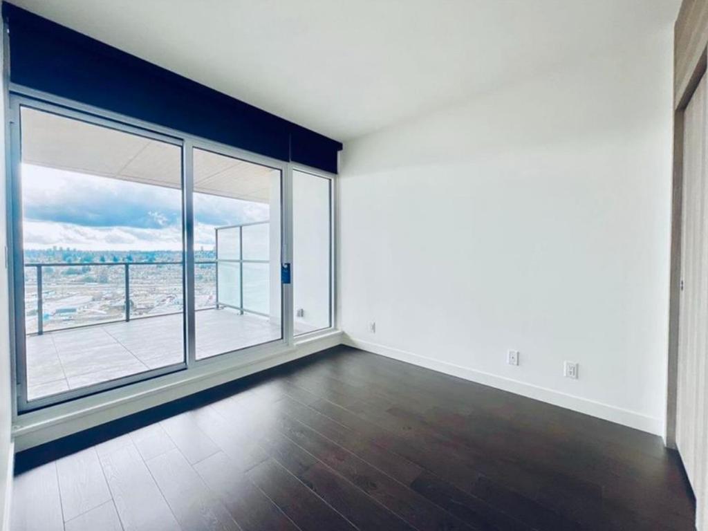 Listing Image for R3083383