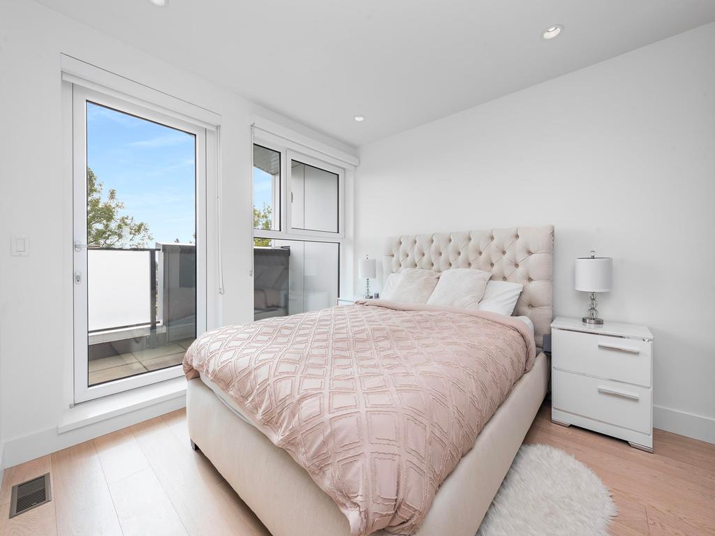 Listing Image for R3083398