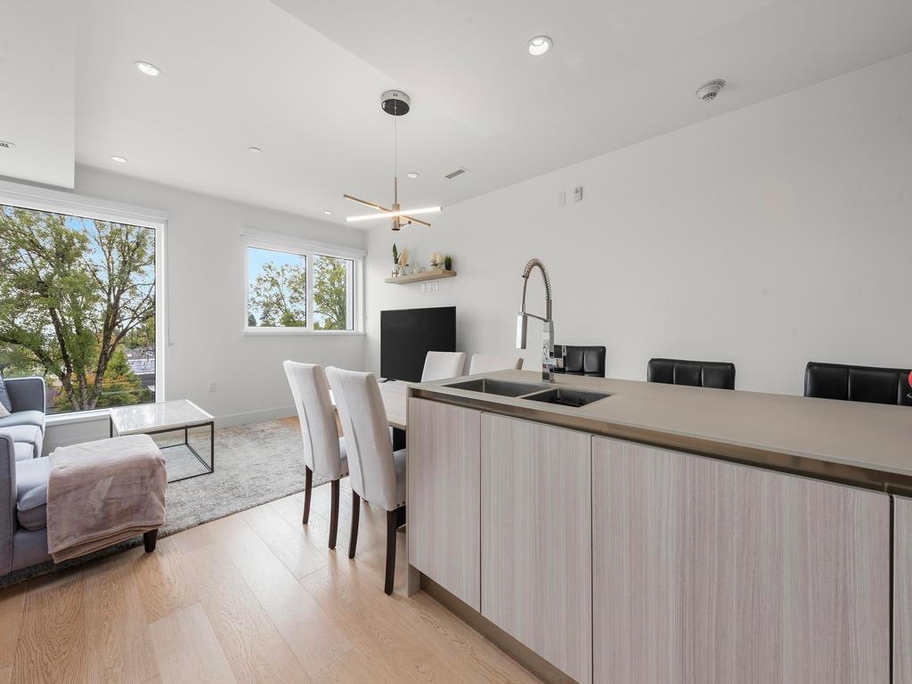 Listing Image for R3083398