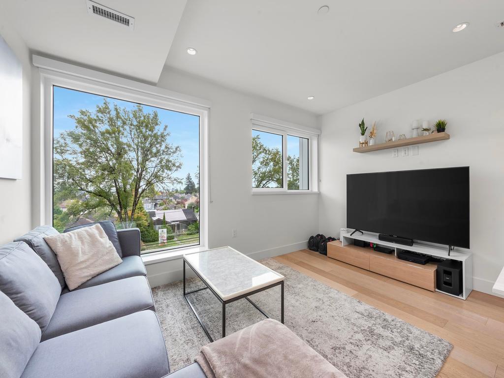 Listing Image for R3083398