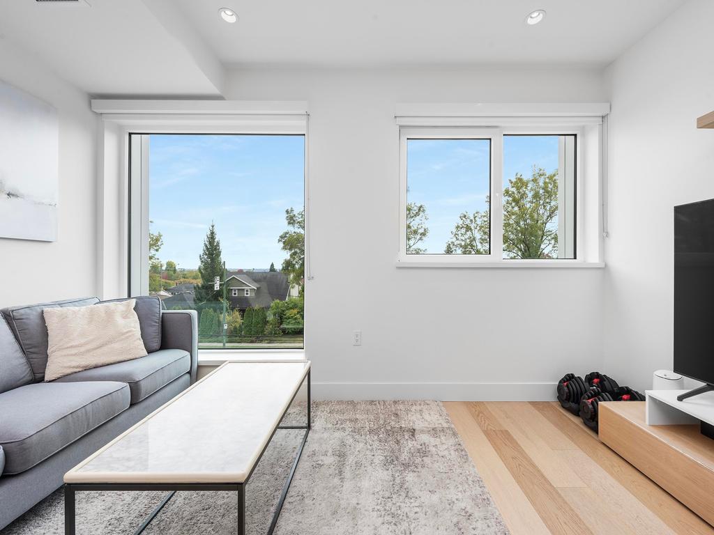 Listing Image for R3083398